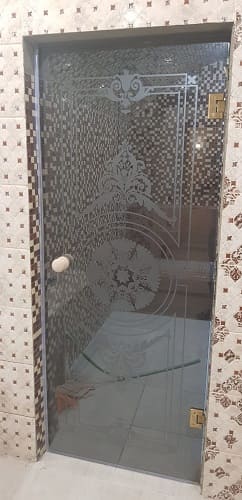 Распашная дверь (Oдностворчатая) из закалённого стекла